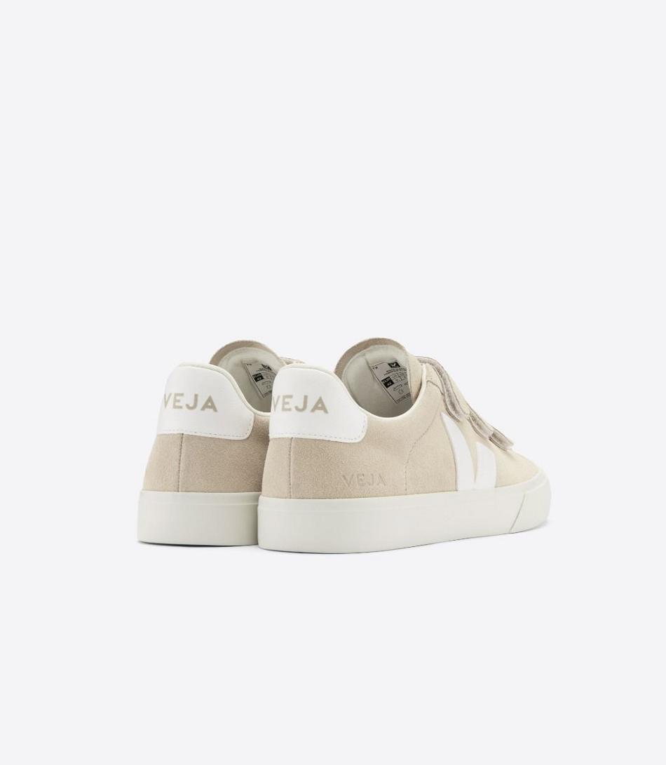 Women\'s Veja Chromefree Leather Almond Recife White | DUSKV64857