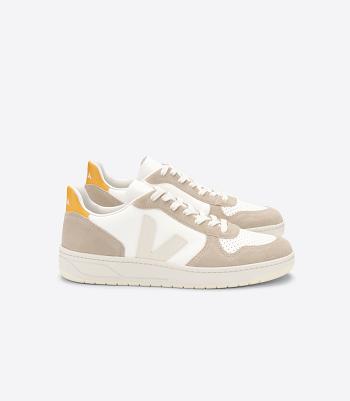 Outlet Veja V-10 Chromefree Leather Sahara Ouro Adults White | USQAV82185