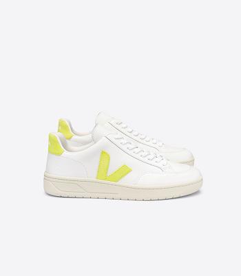 Outlet Veja V-12 Leather Jaune Fluo Adults White | FUSUI60277