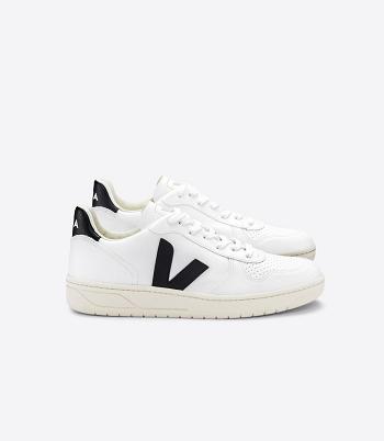 Vegan Veja V-10 Cwl Adults White Black | USEAH34653