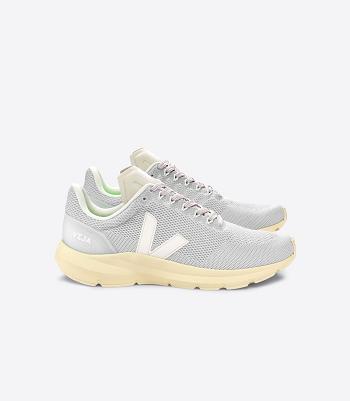 Women's Veja V-knit Polar Butter Marlin Cream | SUSNY20340